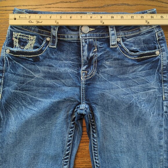 Vigoss Denim Capri Jeans‎ size 4 With Embroidered Pockets & Sequins Details - Picture 9 of 13